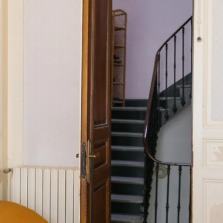 Maison Sarava Collection