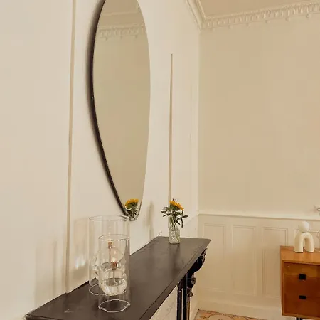 Maison Sarava Collection