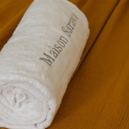 Maison Sarava Collection